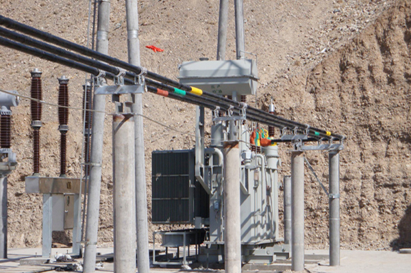 全绝缘管型母线